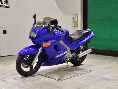 Kawasaki ZZR250
