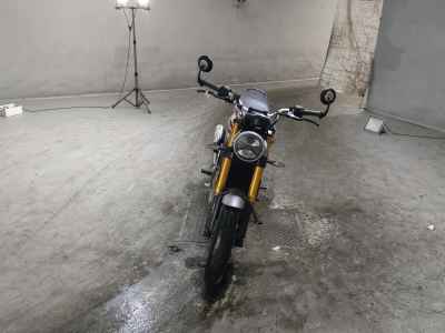Triumph Speed 400 2025