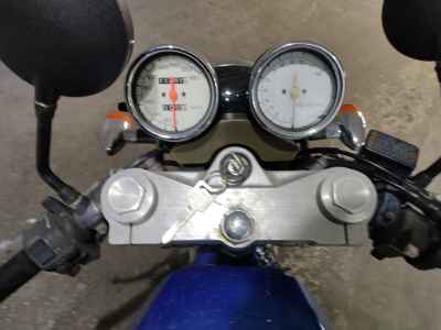 Suzuki Gladius SFV400
