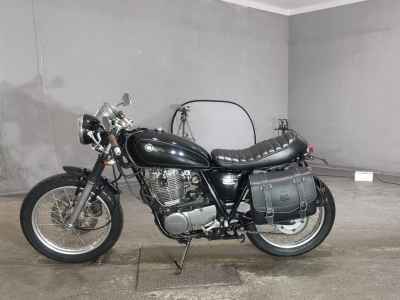 Yamaha SR400 2016