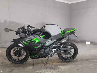Kawasaki Ninja 400 2023