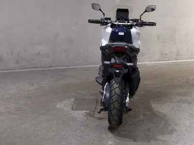 Honda X-Adv 750 2026