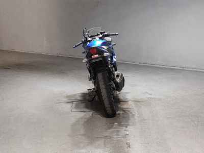 Suzuki GSX250R