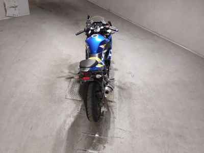 Suzuki GSX250R