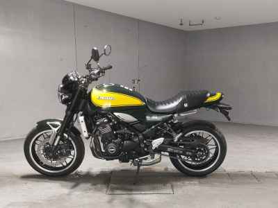 Kawasaki Z900RS 2023