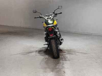 Kawasaki Z900RS 2023