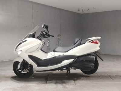 Yamaha Majesty 250
