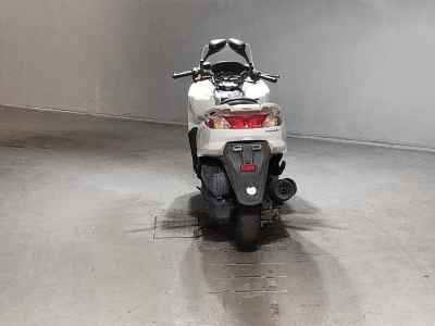 Yamaha Majesty 250