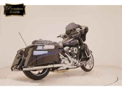 Harley-Davidson Street Glide FLHXSE1800 2011