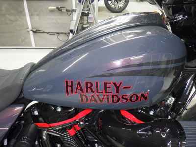 Harley-Davidson FLHXSTSE 2026