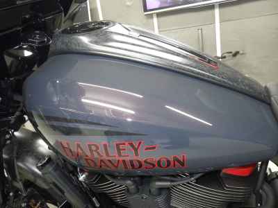 Harley-Davidson FLHXSTSE 2026