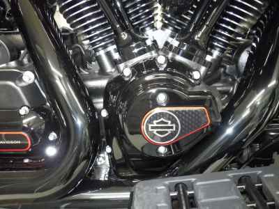 Harley-Davidson FLHXSTSE 2026