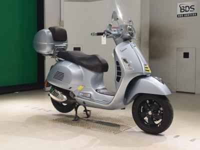 Vespa GTS 300 Super 2022