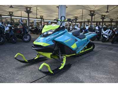 Ski-Doo SUMMIT X 850 E-TEC 165 2020