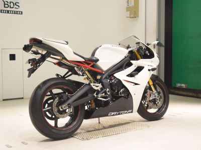 Triumph Daytona 675 2012