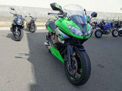 Kawasaki Ninja 400R 2012