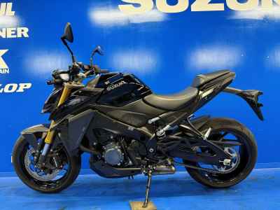 Suzuki GSX-S1000 2023