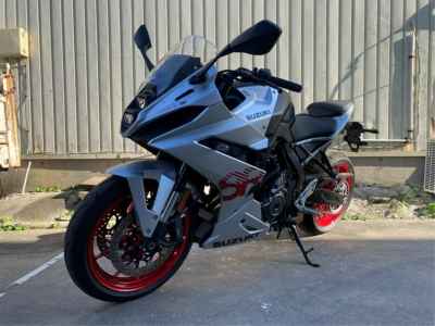 Suzuki GSX-8R 2024