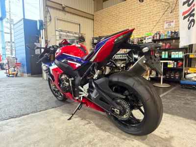 Honda CBR1000RR-R FB SP 2021