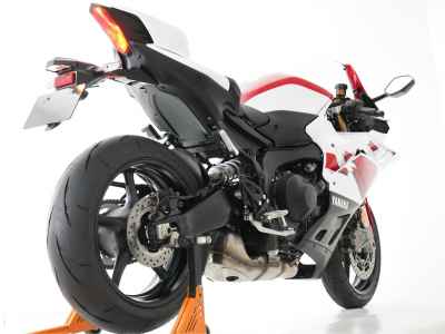 Yamaha YZF-R9 70TH 2026