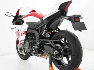 Yamaha YZF-R9 70TH 2026