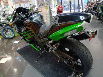 Kawasaki Ninja ZX-14R 2014