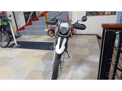Yamaha XT250 Serow 2018