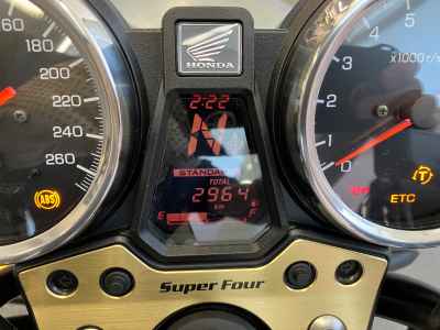 Honda CB1300SF 2025