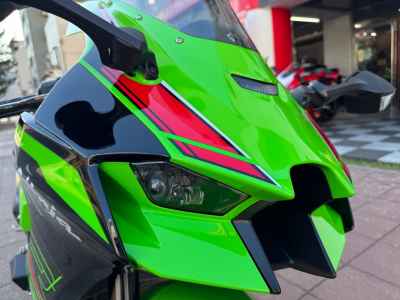 Kawasaki Ninja ZX-10R KRT 2023