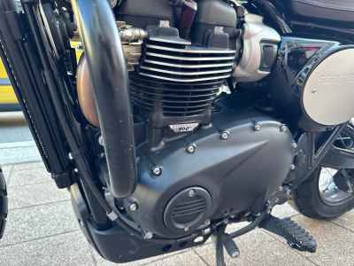 Triumph Scrambler 900 2024