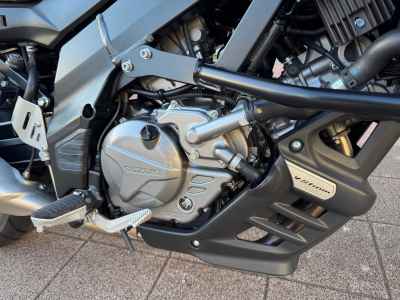 Suzuki V-Strom 650 2025