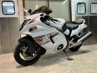 Suzuki Hayabusa 2013
