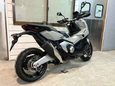 Honda X-Adv 750 2025
