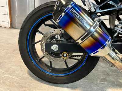 Suzuki GSX250R