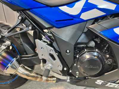 Suzuki GSX250R