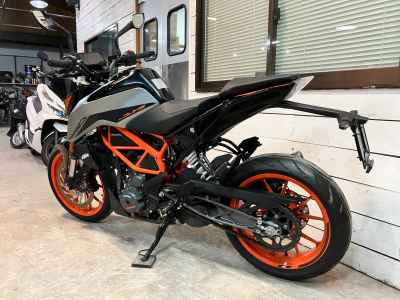 KTM 390 Duke 2021