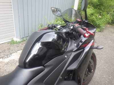 Yamaha YZF-R25 2015
