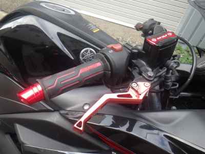 Yamaha YZF-R25 2015