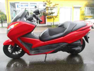 Honda Forza SI 2016