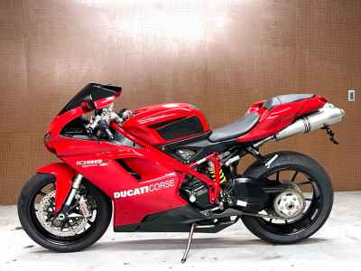 Ducati 848 Evo 2015