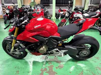 Ducati Streetfighter V4S 2020