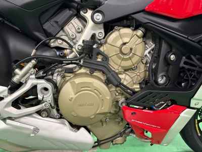 Ducati Streetfighter V4S 2020