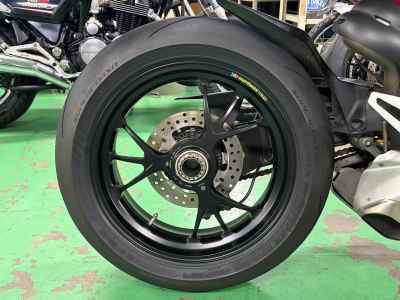 Ducati Streetfighter V4S 2020