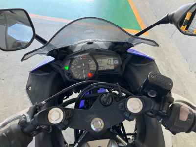 Yamaha YZF-R25