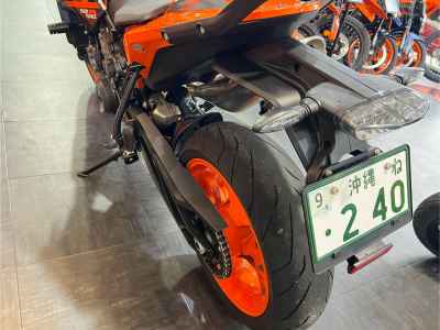 KTM 890 Duke 2024