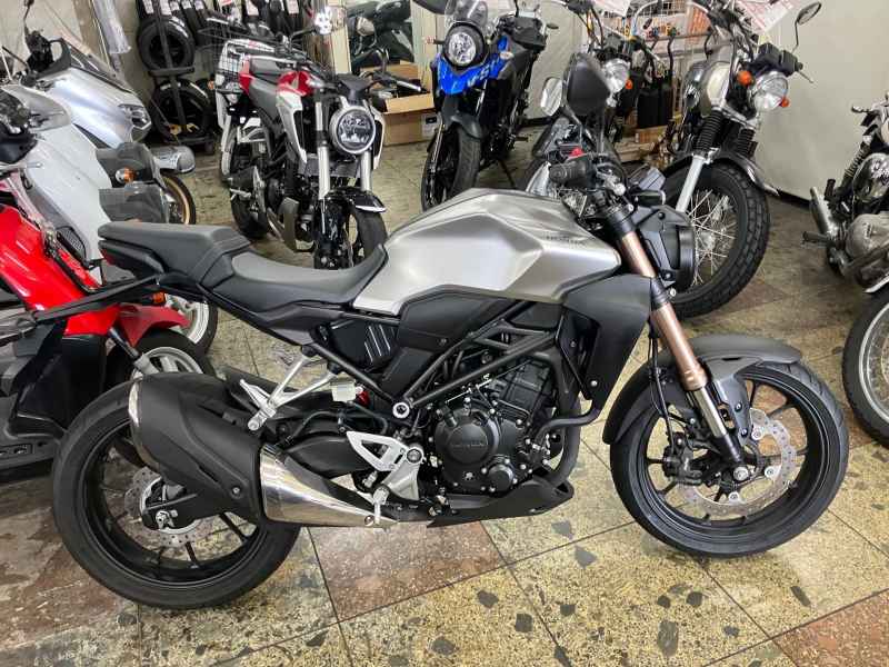 Honda CB250R 2019