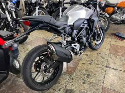 Honda CB250R 2019
