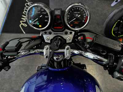Honda CB400SF 2022