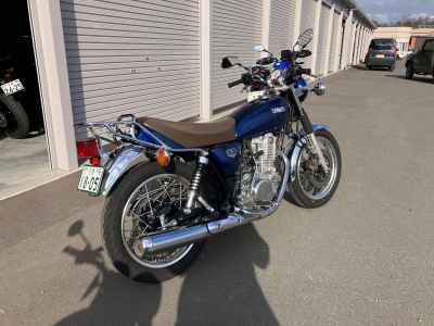 Yamaha SR400 2021