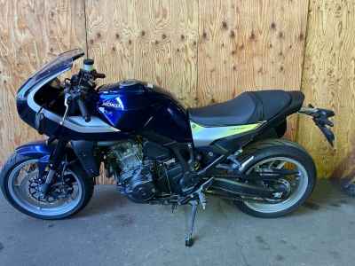 Honda Hawk 11 2022